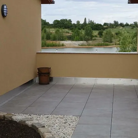 Apartment Feriendomizil Am Stoermthaler See, Lagovida, Leipziger Neuseenland, Grosspoesna, Privatstrand