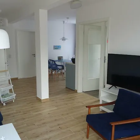Feriendomizil Am Stoermthaler See, Lagovida, Leipziger Neuseenland, Grosspoesna, Privatstrand Апартаменты Гросспёзна