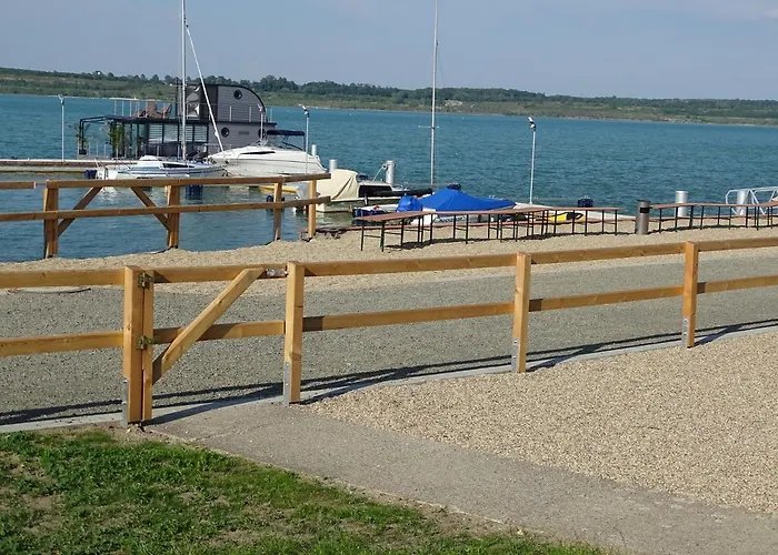 Feriendomizil Am Stoermthaler See, Lagovida, Leipziger Neuseenland, Grosspoesna, Privatstrand Appartement Grosspoesna